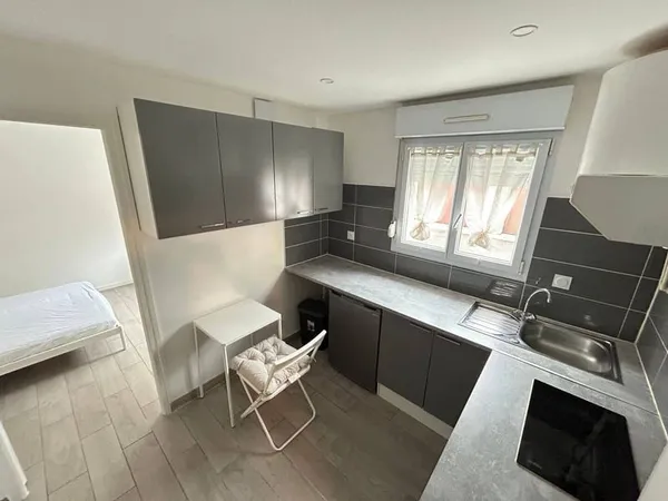Studio 2 pièces 21 m²