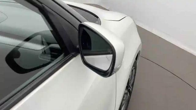 Suzuki Swift 1.2 dualjet hybrid auto (cvt) — photo 31