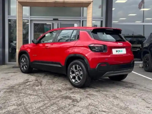 Jeep Avenger electrique 156ch 115kw longitude — photo 7
