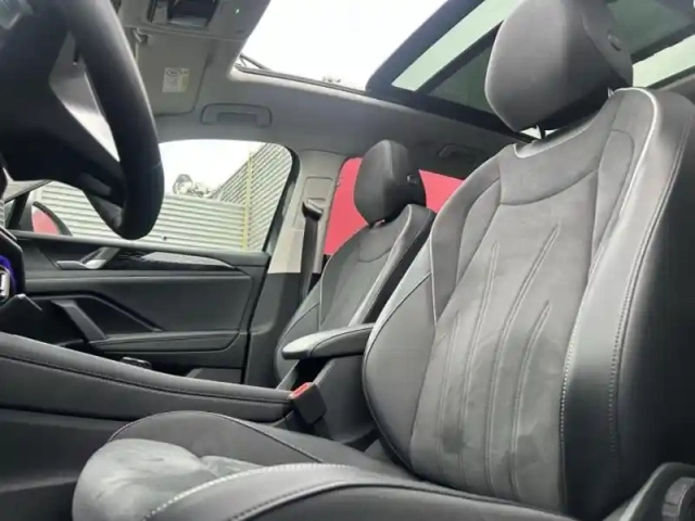 Volkswagen Tiguan 1.5 ehybrid 204ch elegance dsg6 — photo 8