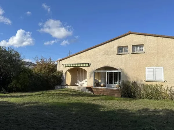 Belle villa à fort potentiel