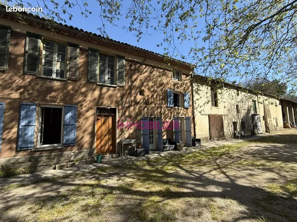 Maison 6 pièces 195 m²