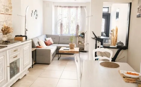 Maison de ville de 5 pièces principales