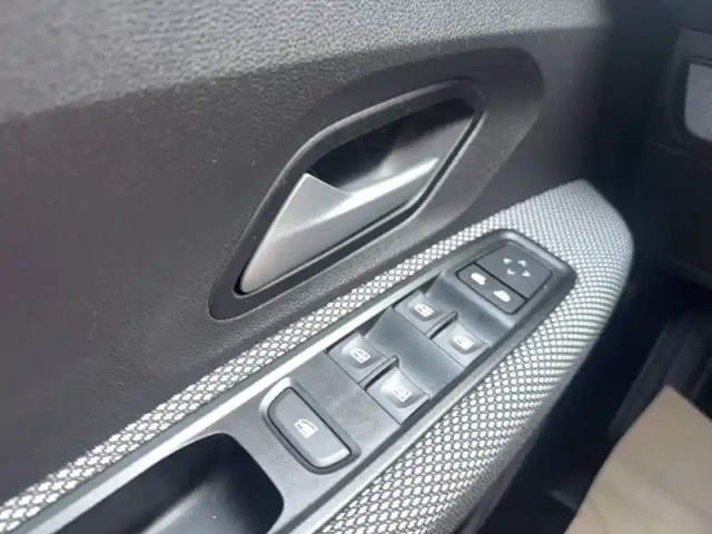 Dacia Sandero tce 90 gsr2 — photo 2