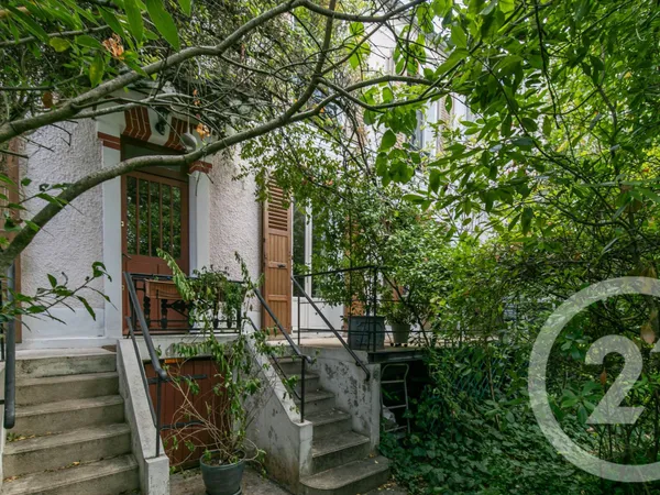 Immeuble 245 m²