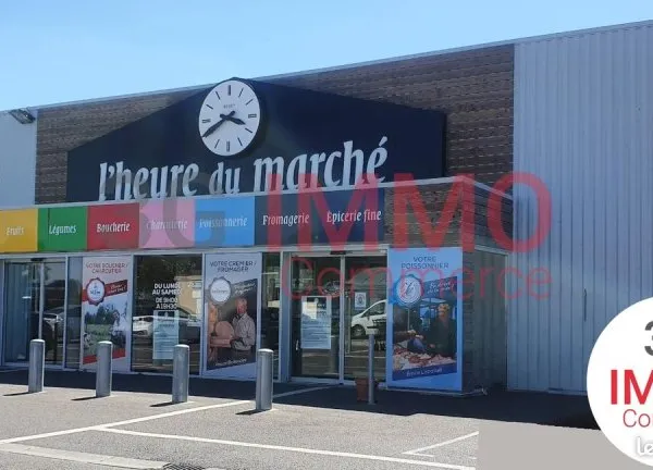 Location pro | Local Commercial | 1300 m² | Niort
