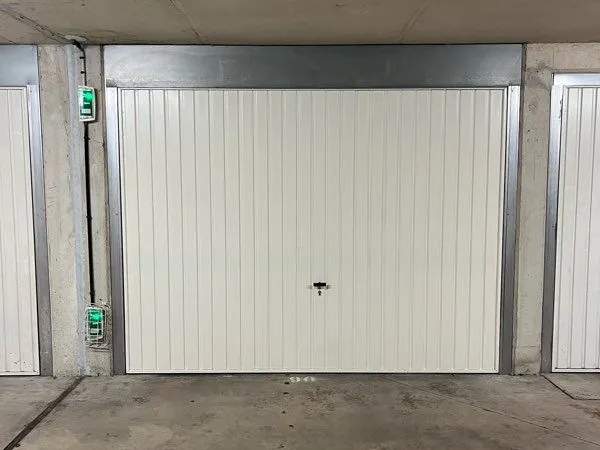 Garage box