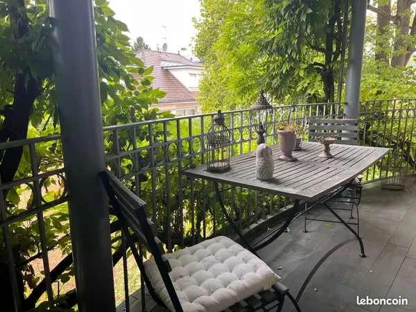 Appartement 5 pièces 161 m²