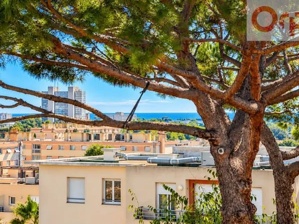 Appartement 4 pièces 96 m²
