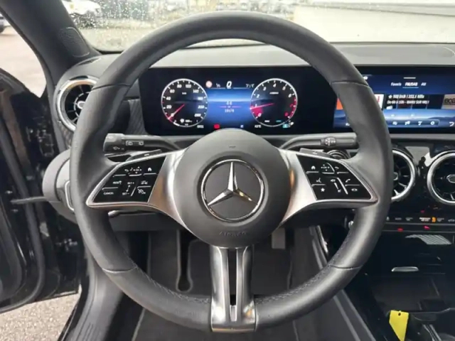 Mercedes Classe A 180 progressive line — photo 20
