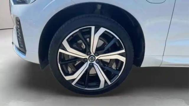 Volvo Xc60 t6 recharge awd 253 ch + 145 ch geartronic 8 — photo 13
