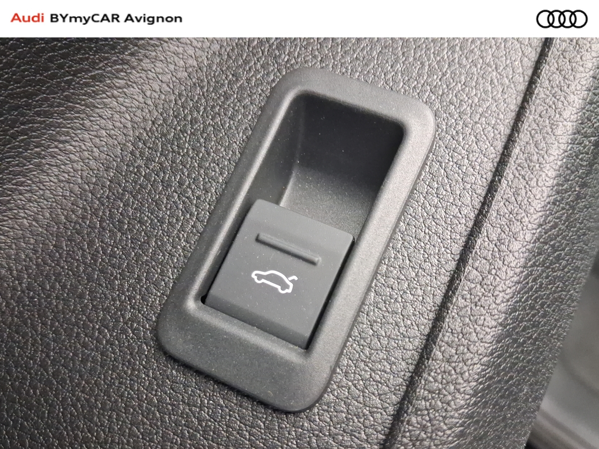 Audi Q3 Sportback 35 TFSI 150 ch S tronic 7 — photo 38
