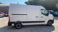 Renault Master F3500 L2H2 2.3 Blue dCi 135ch Confort Euro6 — photo 4