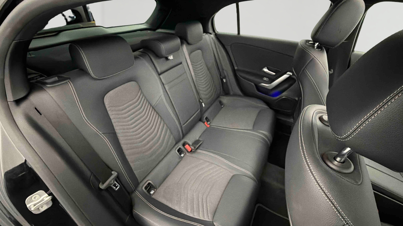Mercedes Classe A 180 d 8G-DCT — photo 13