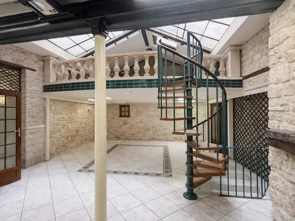 Appartement 6 pièces 129 m²