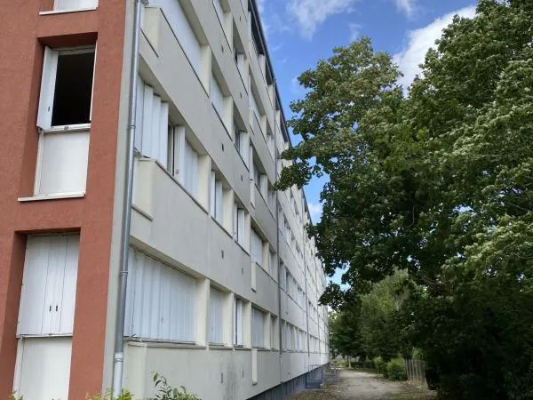 Leasing Appartement 3 pièces 61 m² Issoudun