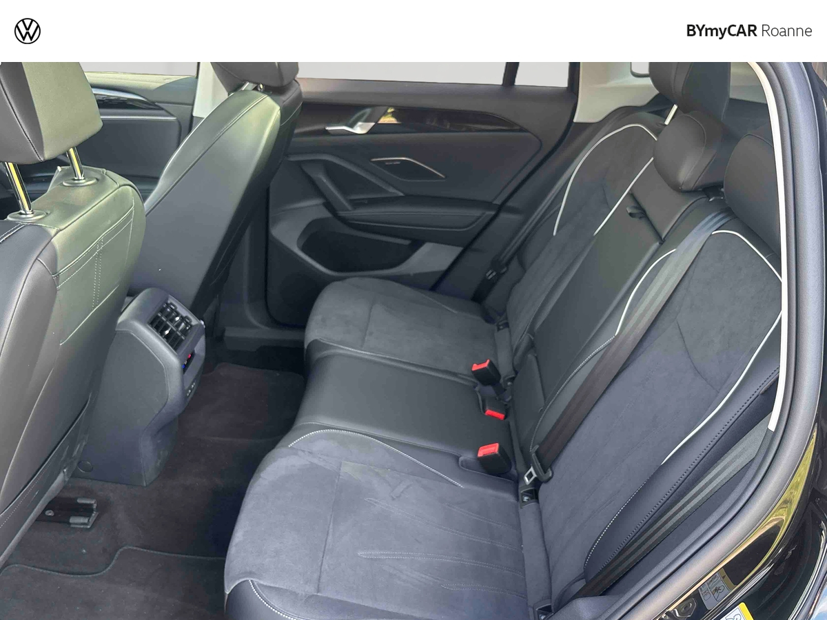 Volkswagen Tiguan 1.5 eHybrid 204ch DSG6 — photo 13