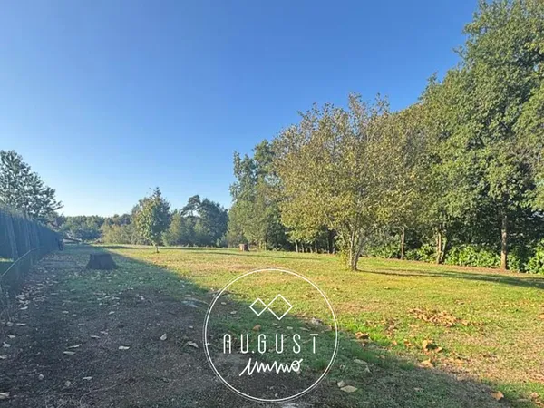 Terrain 1415 m²
