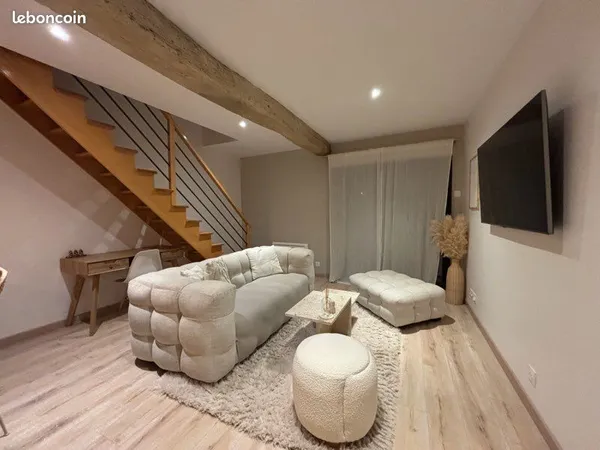 Maison de ville 3p 60m2 + garage + place de parking - QUINCY-VOISINS - CENTRE VILLE