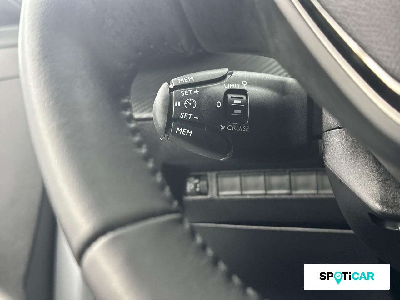 Peugeot 208 1.2 100ch s&s style — photo 16