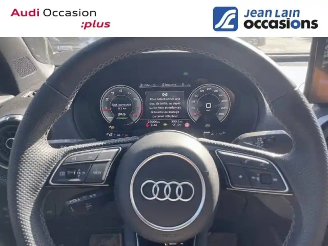 Audi Q2 35 tfsi 150 s tronic 7 — photo 12