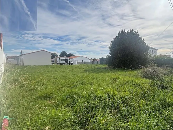 Terrain constructible 250 m²