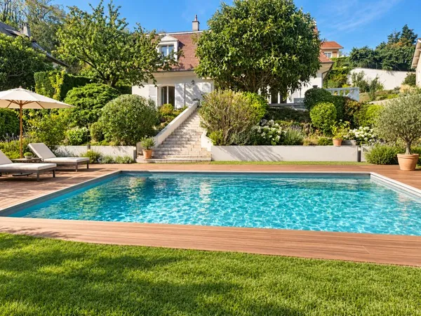 Maison 7 pièces 212 m²