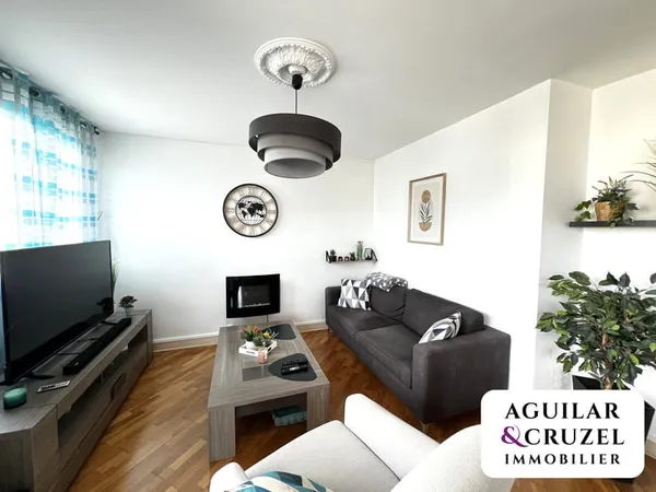 Appartement familial avec balcon Bourges Sud