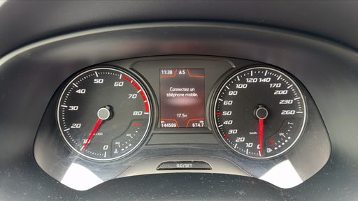 Seat Leon 1.0 TSI 115  - Style Business – 2020 – 144589 km – Essence – Boîte Manuelle — photo 53
