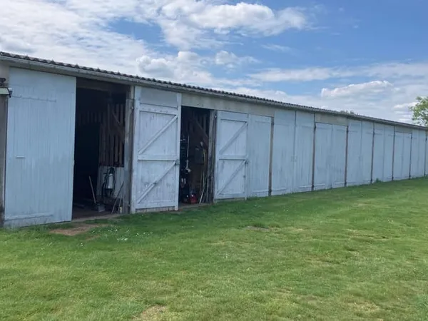 Immeuble 1 pièce 600 m²