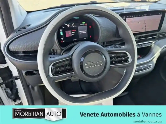 Fiat 500 c e 118 ch — photo 12