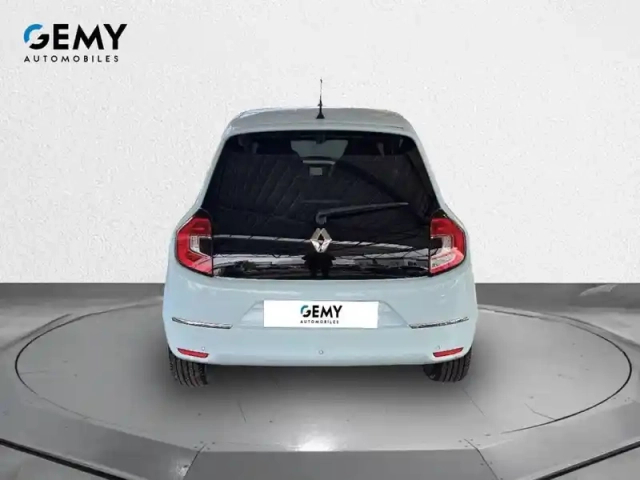 Renault Twingo iii e-tech — photo 5