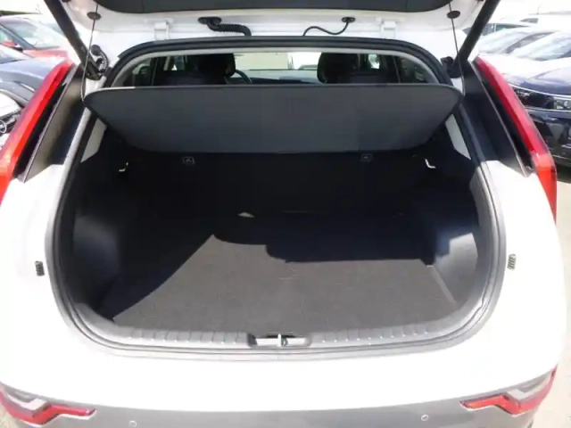 Kia Niro ev 204ch premium — photo 9