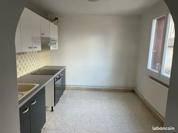 Maison 3 pièces 77 m²