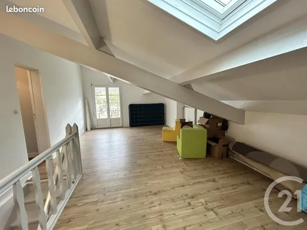 Maison 3 pièces 109 m²