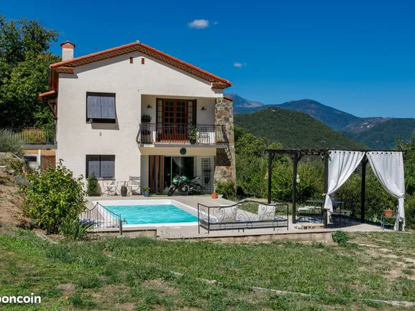 Villa 4 pièces 135 m²