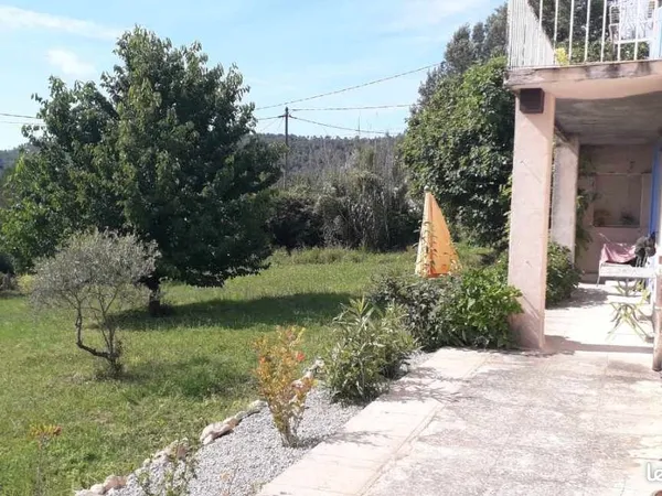 Appartement en rez de jardin