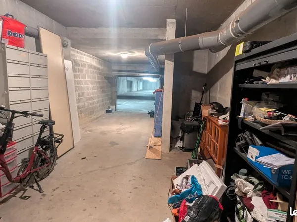 Garage 43m3 résidence sécurisée