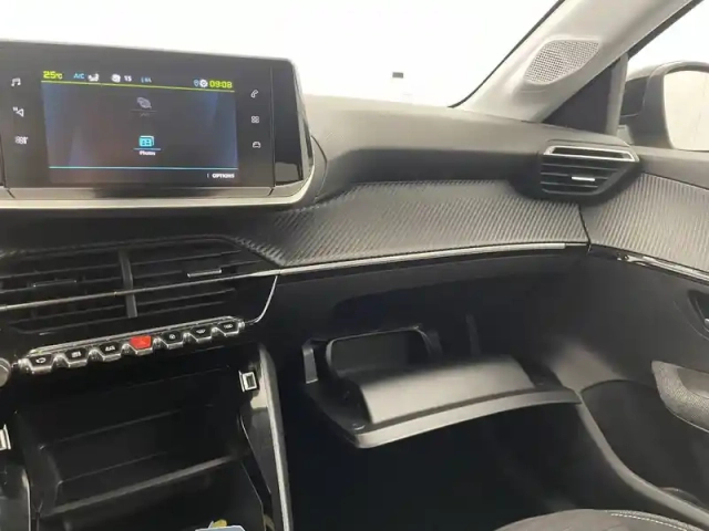 Peugeot 208 electrique 50 kwh 136ch — photo 30