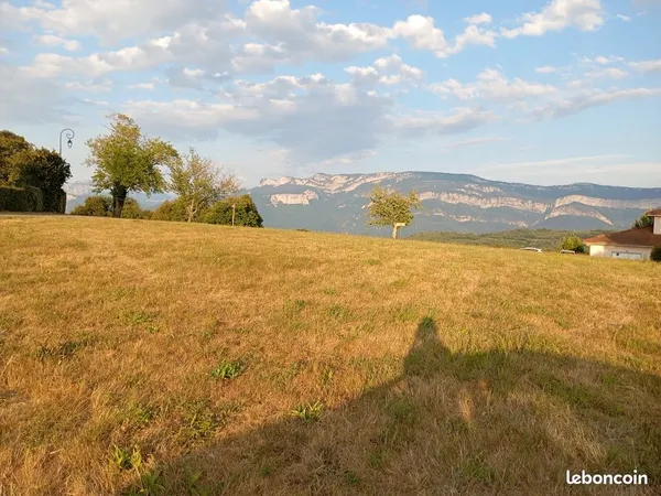 Terrain vatilieu 38