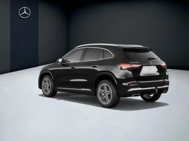 Mercedes Gla 200 d amg line — photo 3