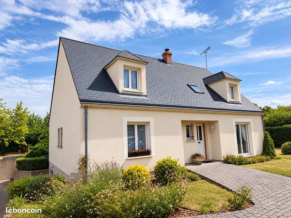 Maison familiale 163 m² - 5 chambres - terrain 1 476 m² - sous-sol complet 104 m²- Cercottes