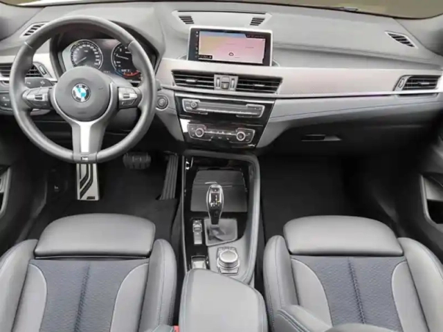 Bmw X2 sdrive 18 i 1.5 140 ch m sport — photo 11