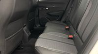 Peugeot 2008 1.5 BlueHDi 110ch S&S Allure — photo 13