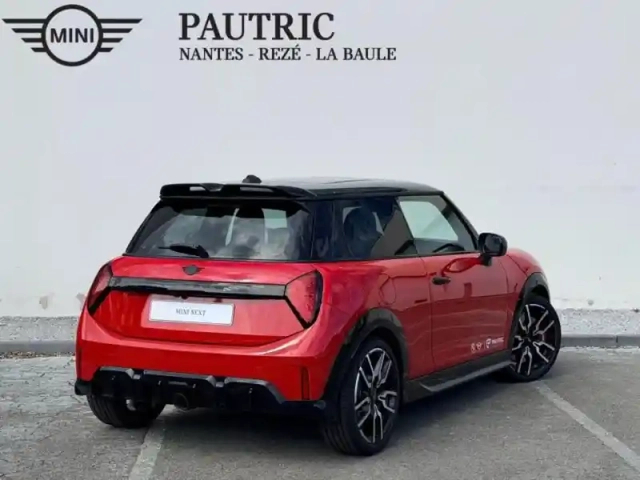 Mini Cooper 3 portes jcw 231ch jcw dkg7 — photo 17