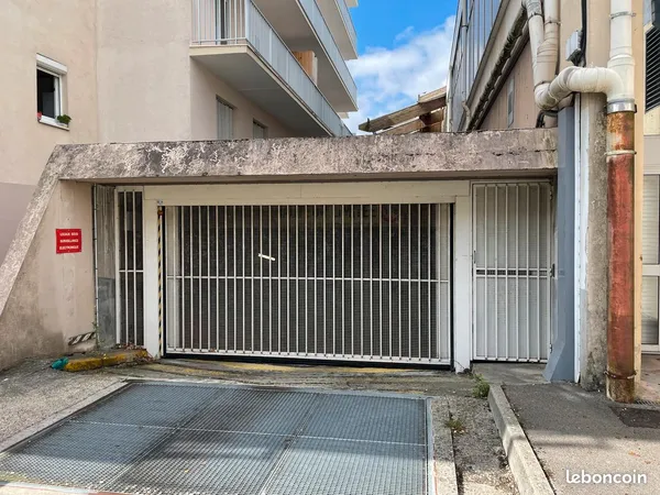 Location box au Parking du Puy du Roy a Compiegne