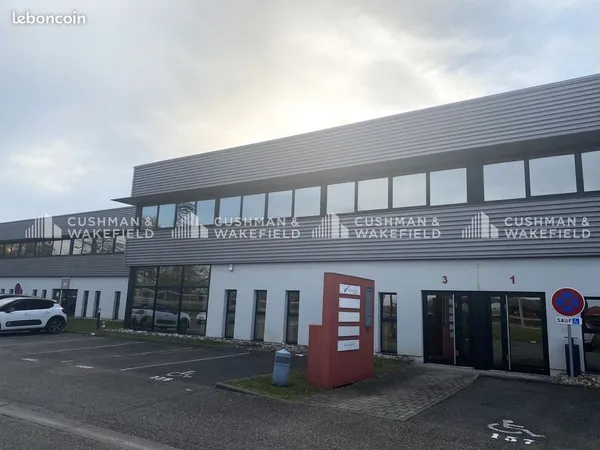Bureaux 284 m²