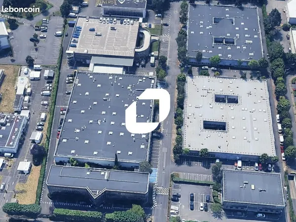 Local d'activité 8 456 m²