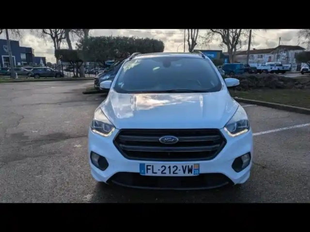Ford Kuga 1.5 tdci 120ch stop&amp;start st-line 4x2 euro6.2 — photo 3