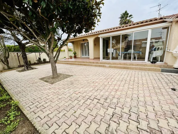 Maison de plain-pied 5 pièces 96 m²